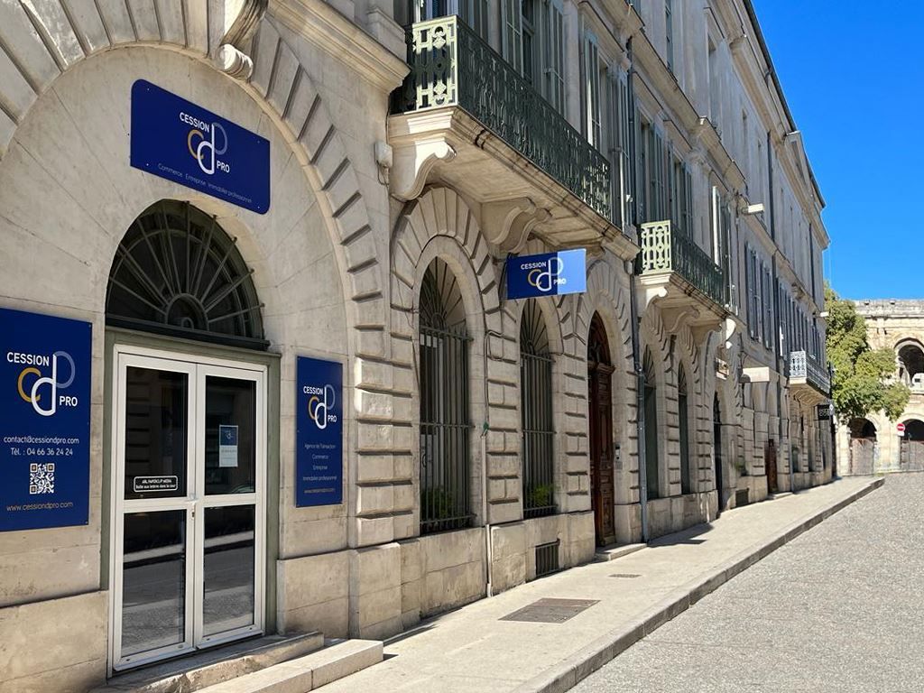 Vente Commerce Nîmes (30900) Maison Carrée